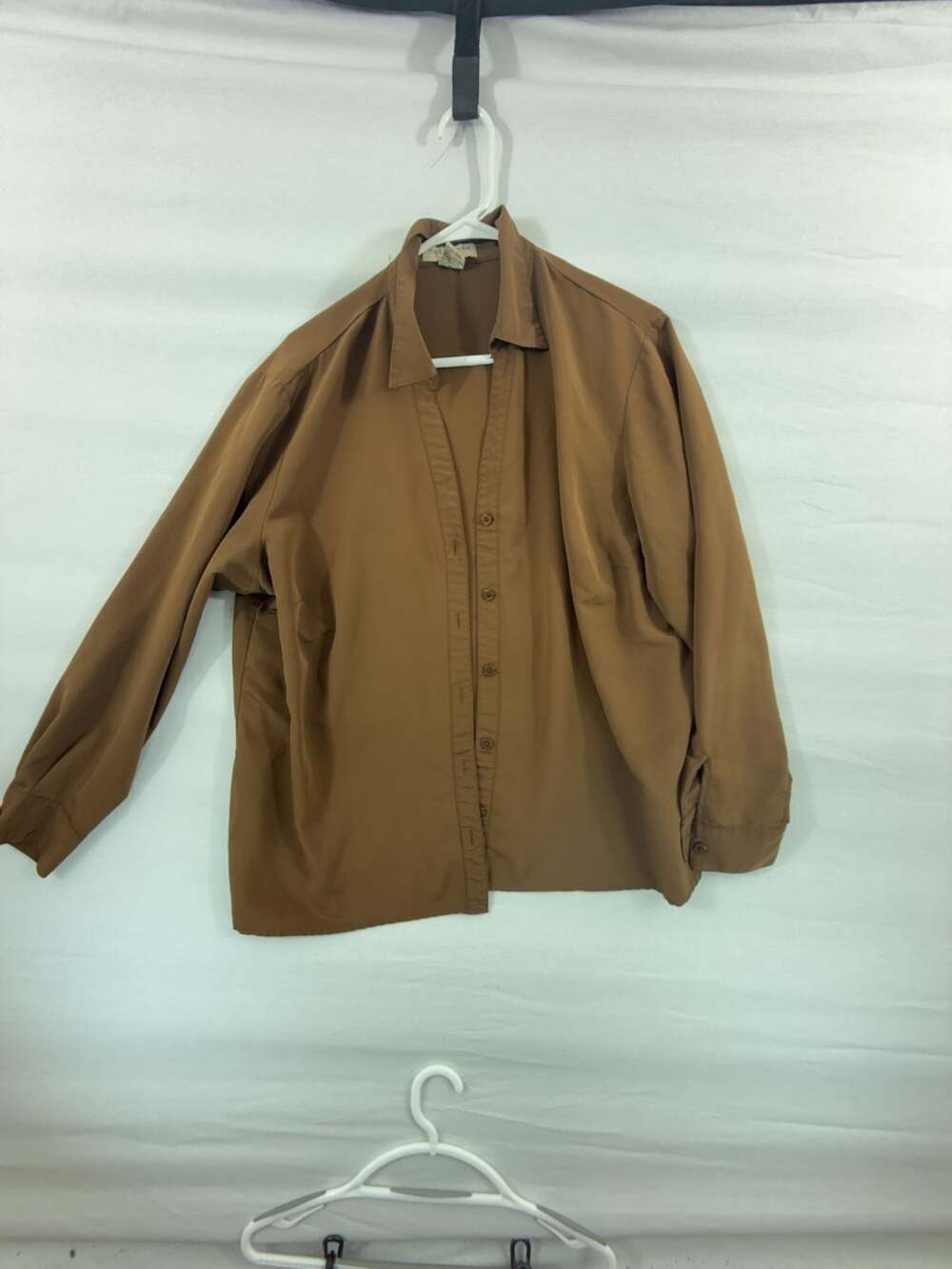 Notations Woman Long Sleeve Button-Up Shirt Size 1X Brown Polyester